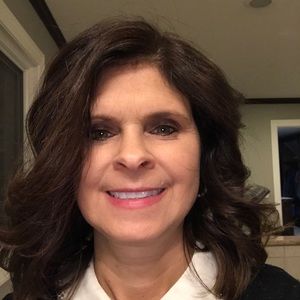 Meet your Posher, Christine